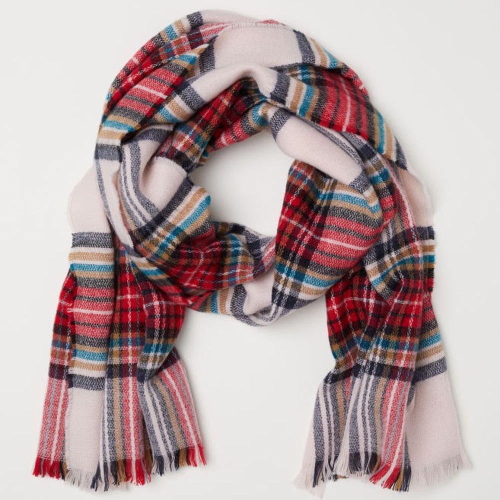HM Blanket Scarf